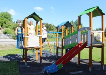 Otwarcie placu zabaw w Gumnach