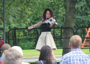 Koncert Eli Mach przy tężni 17.07