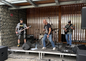 Przegląd zespołów rockowych (44)