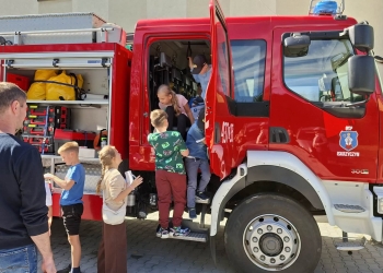 Otwarcie sali sportowej w Iskrzyczynie (58)