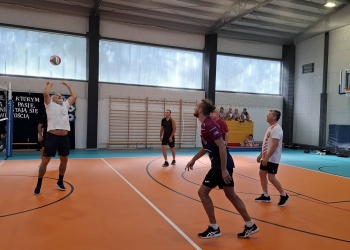 Otwarcie sali sportowej w Iskrzyczynie (65)