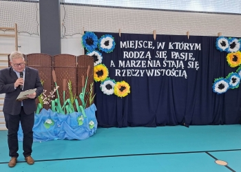 Otwarcie sali sportowej w Iskrzyczynie (72)