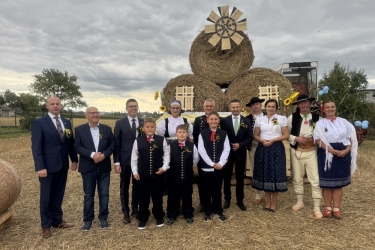 Dożynki Gminne Dębowiec 2025 – DZIĘKUJEMY! 