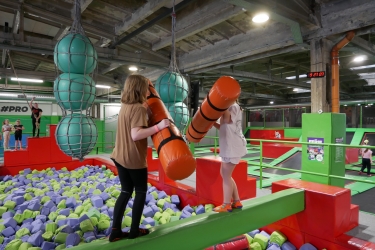 Integracja i zabawa w GOJUMP 